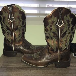Women’s brown and green boots